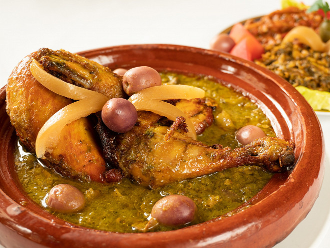 Tajine poulet aux olives et citron confit